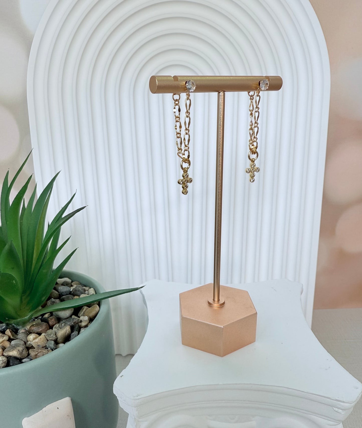 Chain Cross
