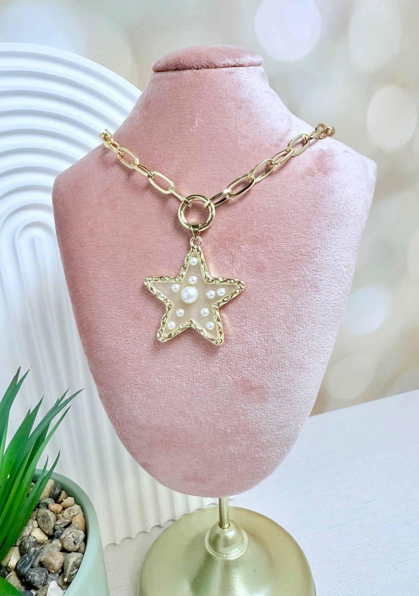 Chunky Pearl Star