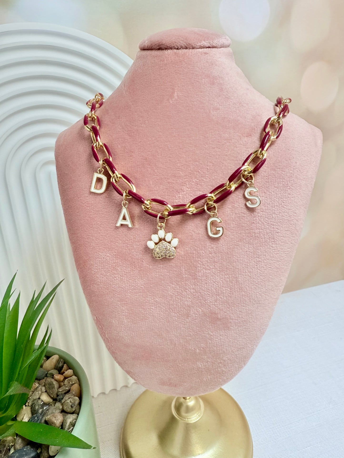 Dawgs Charm
