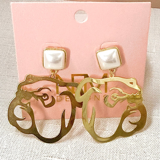 Pearl Stud Bulldog Earring