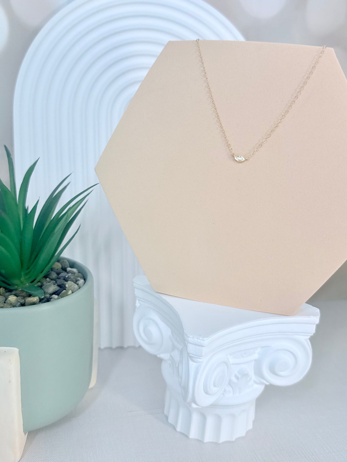 Dainty Opal