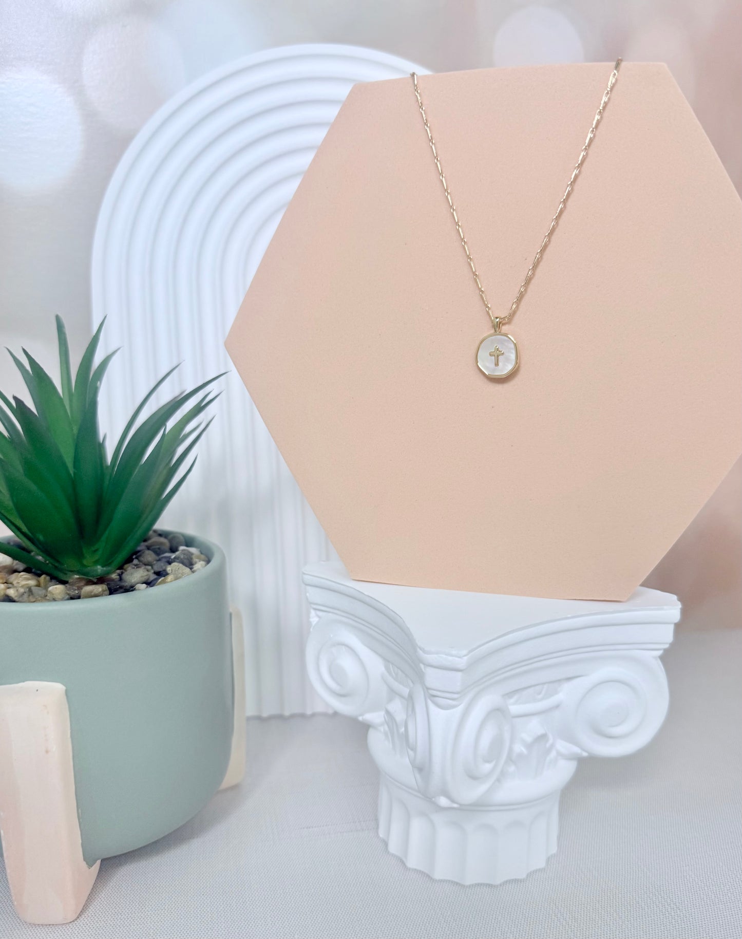 Pearl Cross