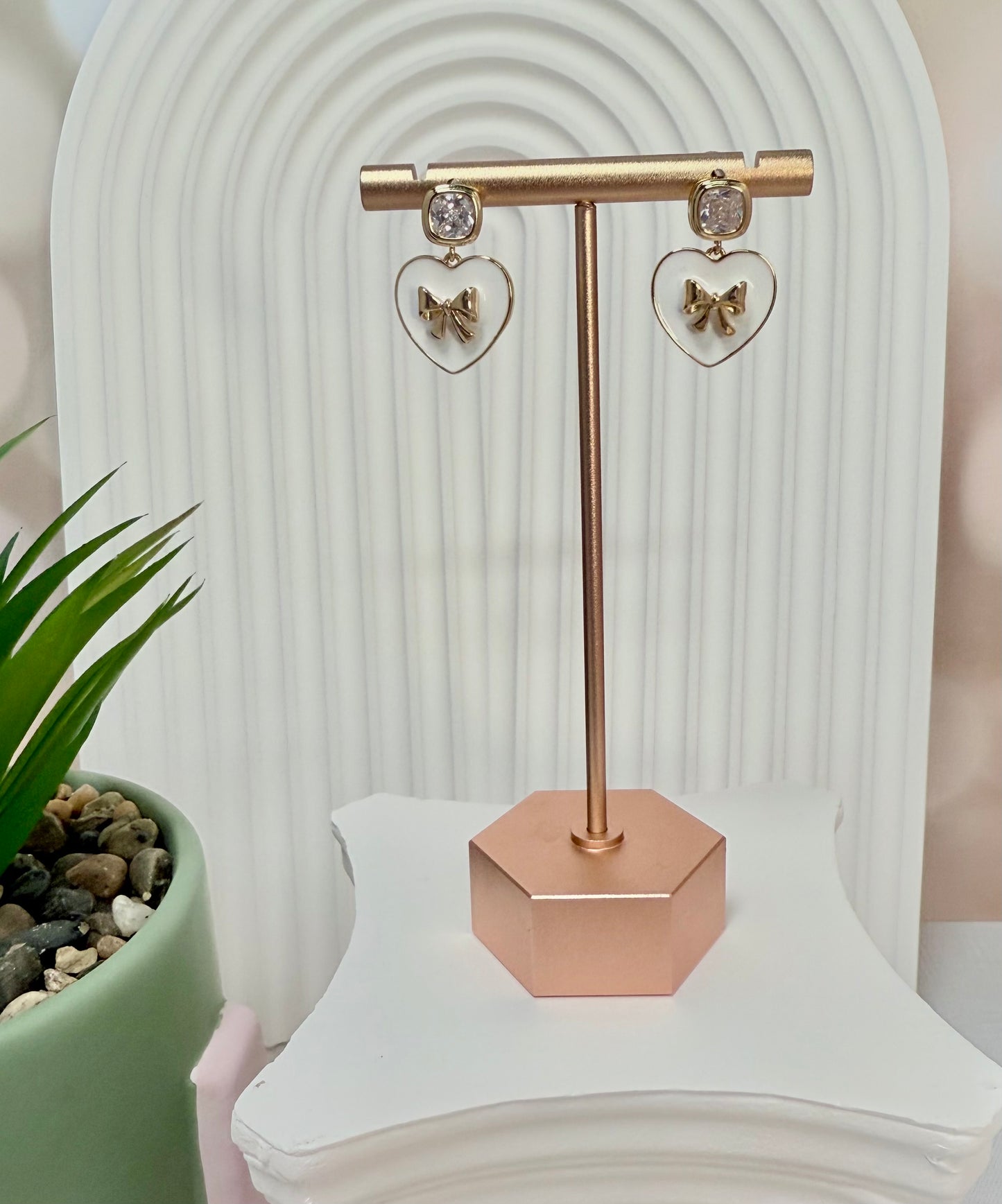 White Enamel Bow Heart
