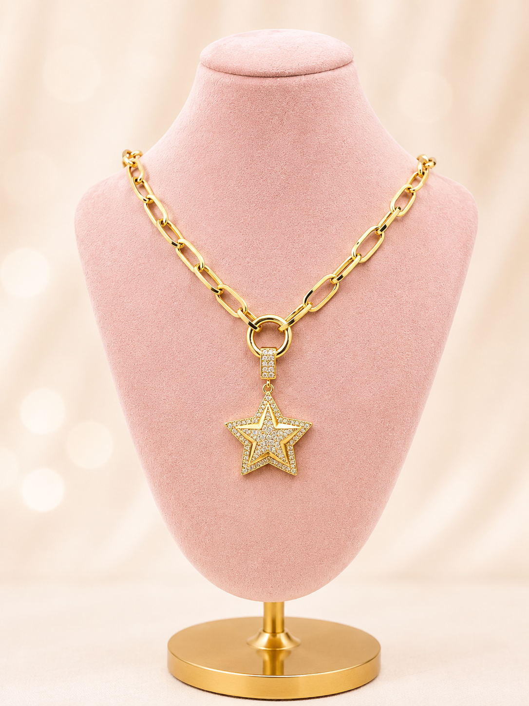 Chunky Chain Star Necklace