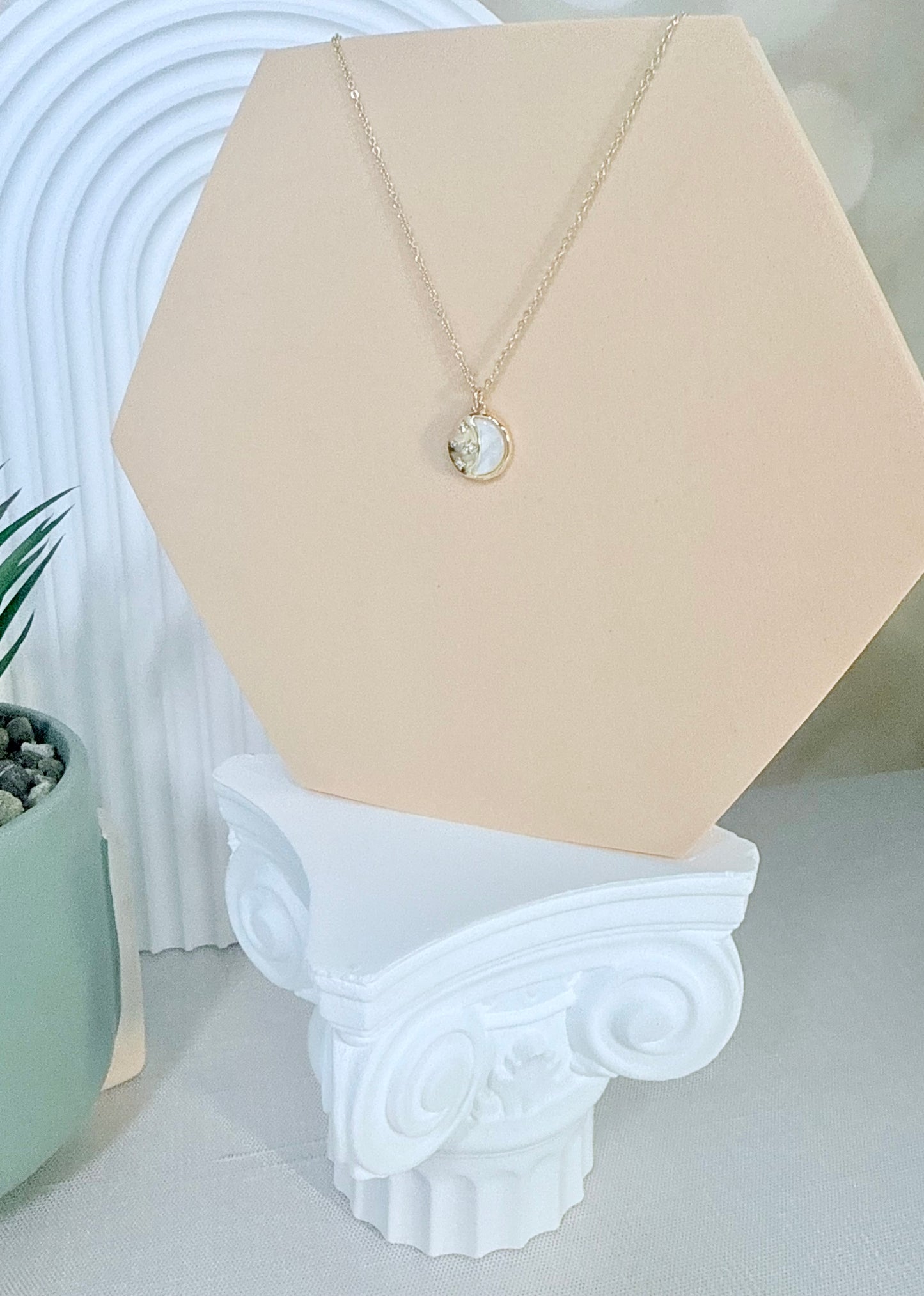 Pearl Moon