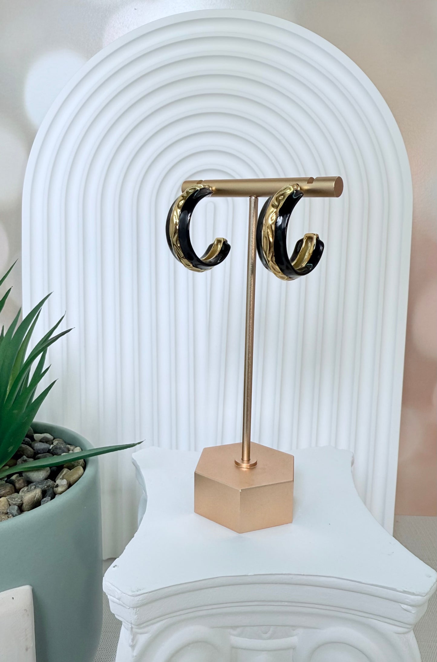 Black and Gold Hoop