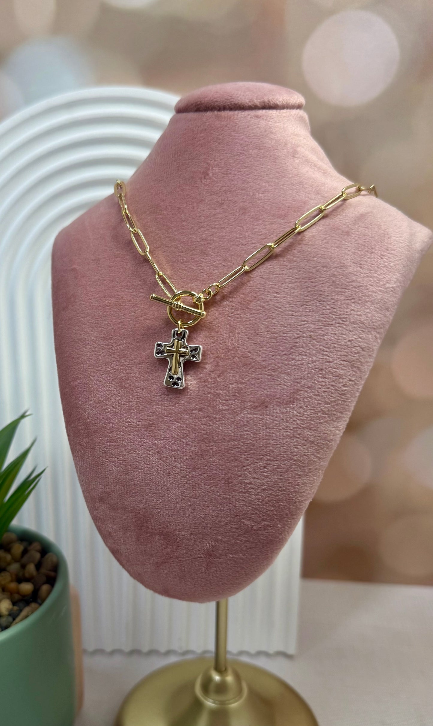 Mix Metal Toggle Cross